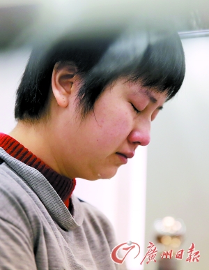 發現丈夫出軌 女子被控攜子跳樓自殺致孩子墜樓