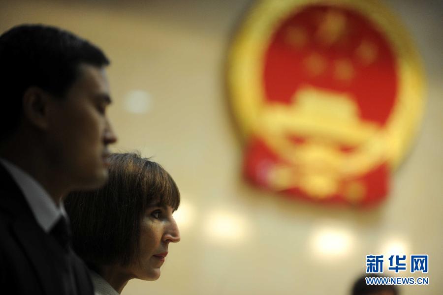 瘋狂英語創始人李陽離婚案宣判 支付千萬