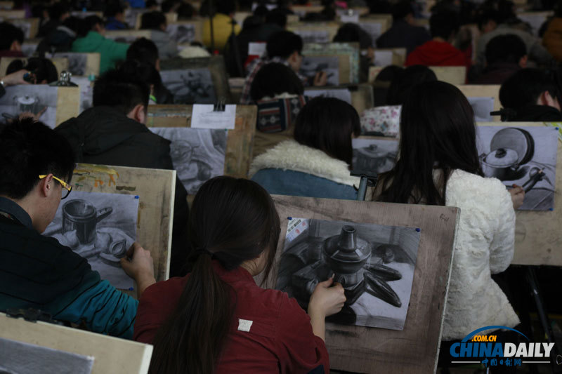 濟南：7375名藝考生同場考試