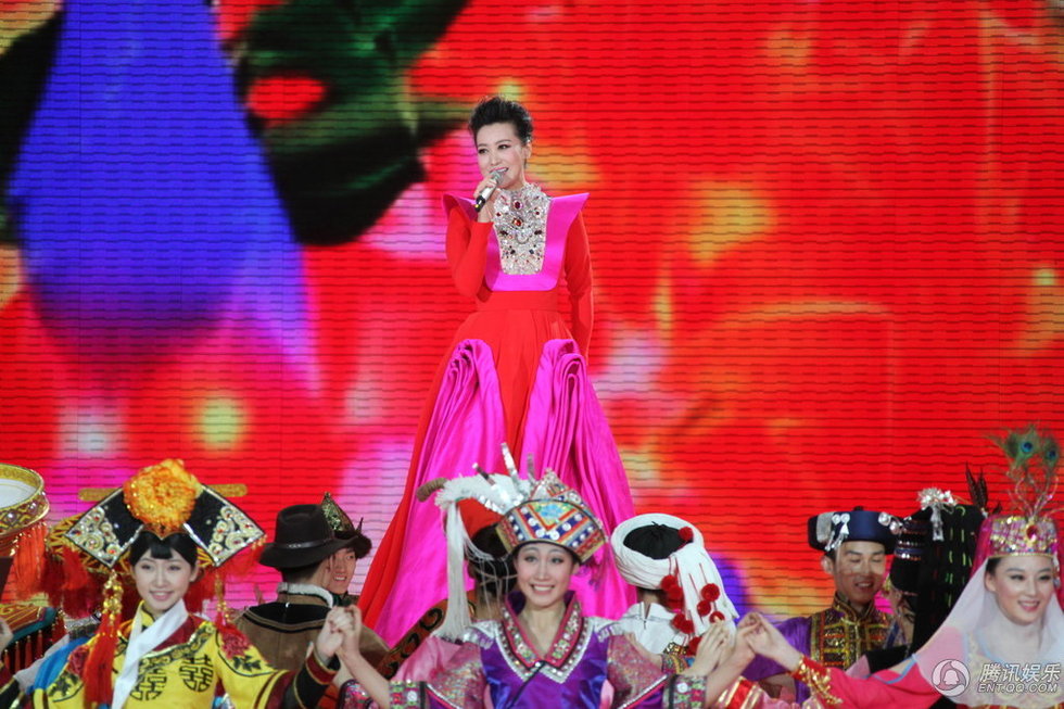 央視元宵晚會:郭德綱相聲被指不好笑