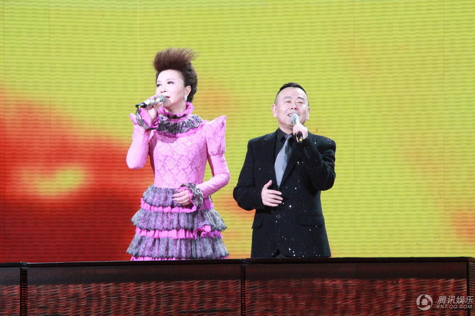 央視元宵晚會:郭德綱相聲被指不好笑