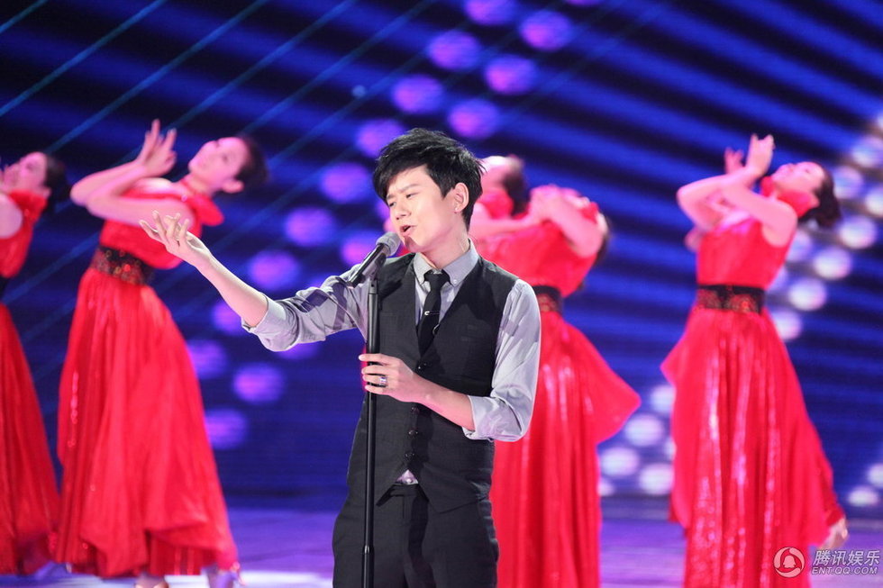 央視元宵晚會:郭德綱相聲被指不好笑