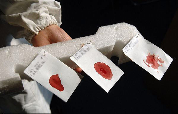 婚姻脆弱催熱親子鑒定 滴血認親一再上演