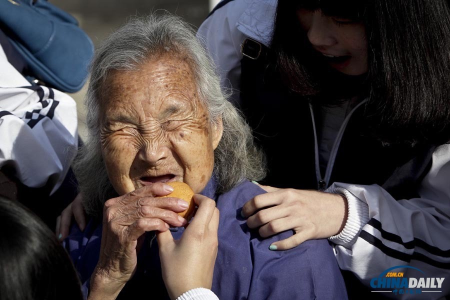 《中國日?qǐng)?bào)》“三八”婦女節(jié)圖片精選