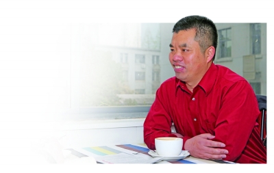 博導四語種登征婚廣告 辭藻華麗被稱征婚style