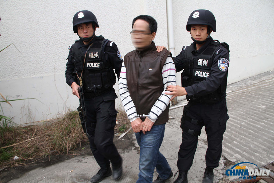 福州破獲特大走私毒品案 木雕內(nèi)藏K粉1.07噸