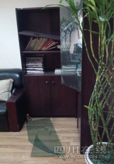 四川蘆山7.0級(jí)地震 民間救援隊(duì)往災(zāi)區(qū)集結(jié)