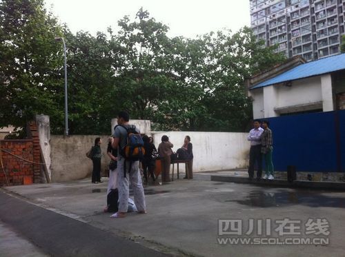 四川雅安蘆山縣發生7.0級地震[組圖]