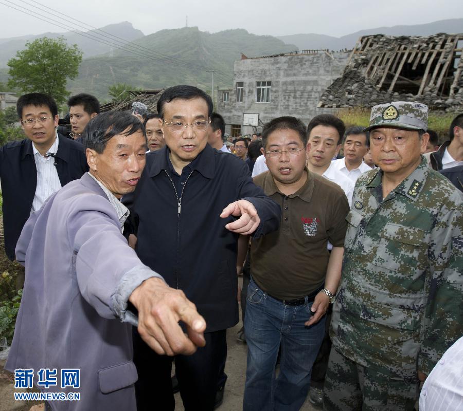 李克強(qiáng)在震區(qū)24小時(shí)的足跡