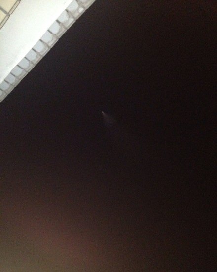 我國(guó)多地出現(xiàn)UFO 網(wǎng)友分析疑是反導(dǎo)試驗(yàn)（圖）