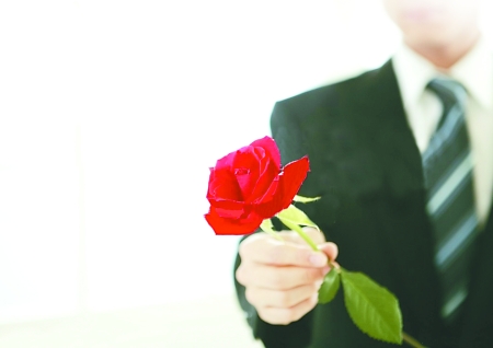 從60后到90后 如何向愛(ài)的人表白?四代人不同方式