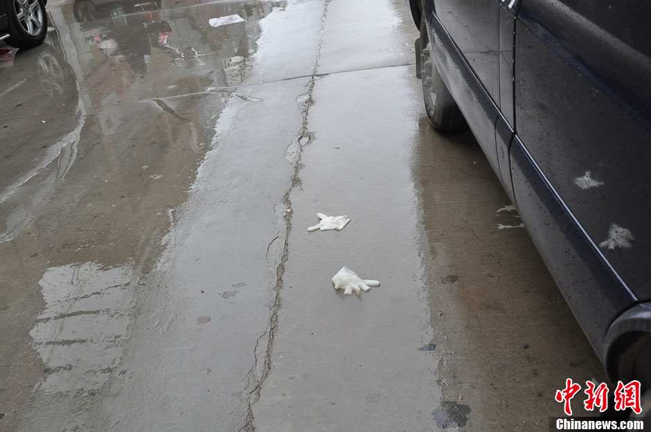 江蘇一運鈔車押運員車內開槍自殺身亡 原因尚不明