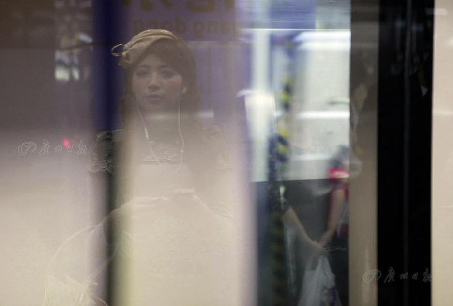 90后學生嫩模的放肆青春