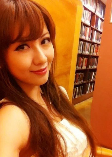 北大校花學歷造假遭圍觀 豪車生活照曝光(圖)