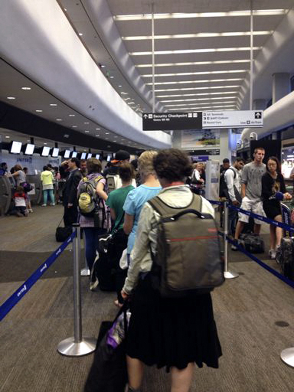 高清：韓亞航班在美失事 浙江兩名女中學(xué)生在空難中罹難