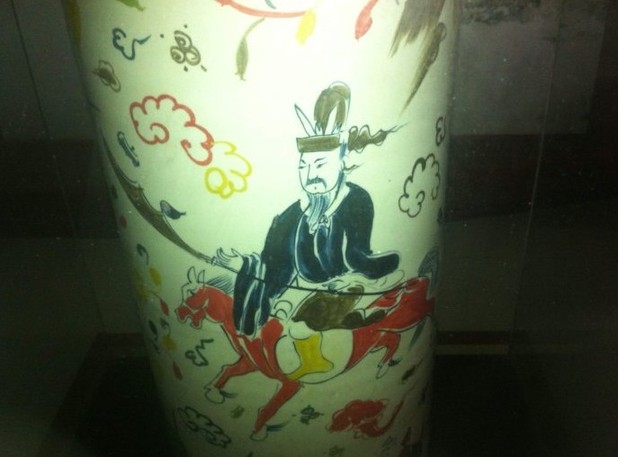 自戳雙目！冀寶齋民間“賣萌”博物館火了（組圖）