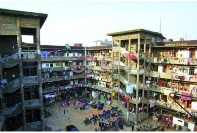 現實版豬籠城寨似古羅馬斗獸場 攝影師鏡頭再現蝸居心酸(圖)