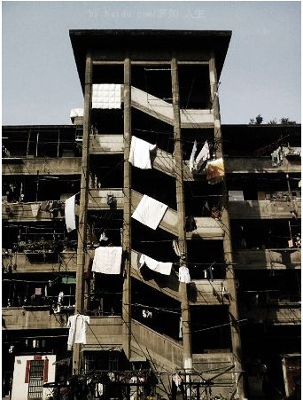 現實版豬籠城寨似古羅馬斗獸場 攝影師鏡頭再現蝸居心酸(圖)