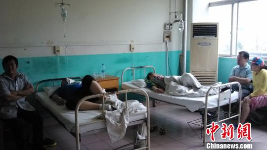 三峽壩區(qū)雷擊事件續(xù):傷者增至6人 游客積極自救