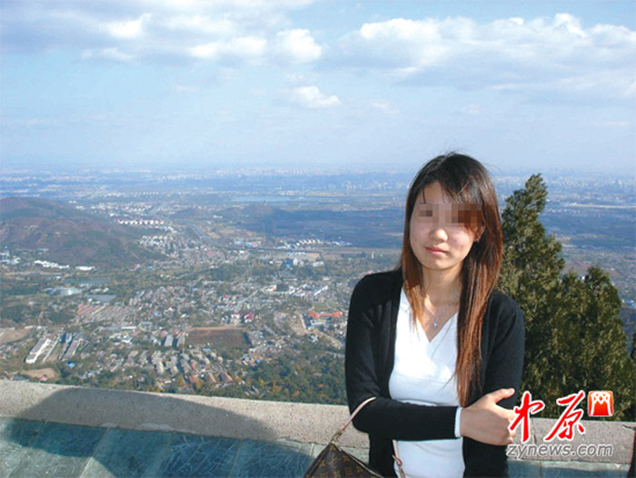 高清：鄭州街頭流浪少女不接受救助 面容姣好曾留學新加坡