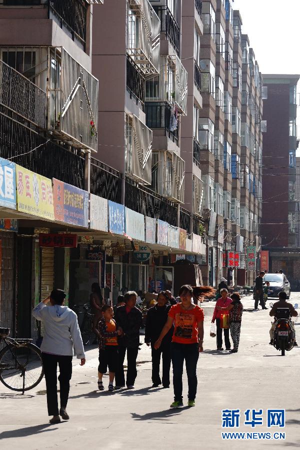 甘肅定西岷縣附近發生6.6級左右地震 居民下樓躲避