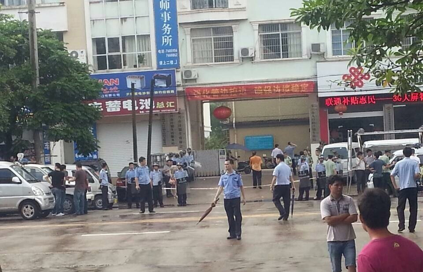 廣西東興一男子計生局持刀行兇 官方回應確有此事