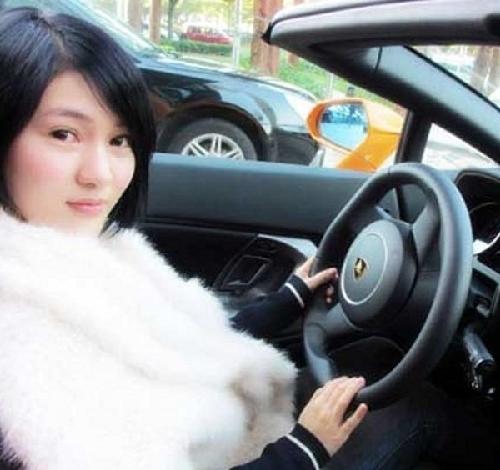 郭美美自稱公主遭吐槽 爆乳欲演海天盛宴[組圖]