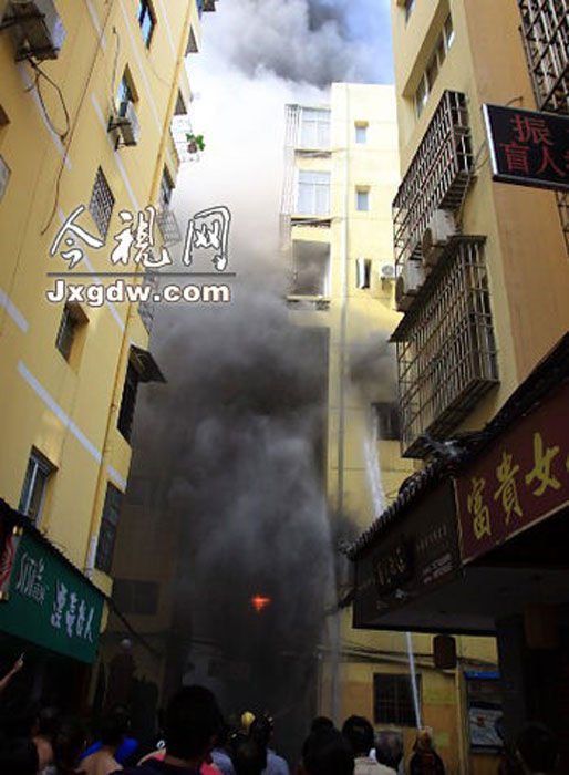 組圖：江西一男子將2名女同事殺害后火燒現(xiàn)場