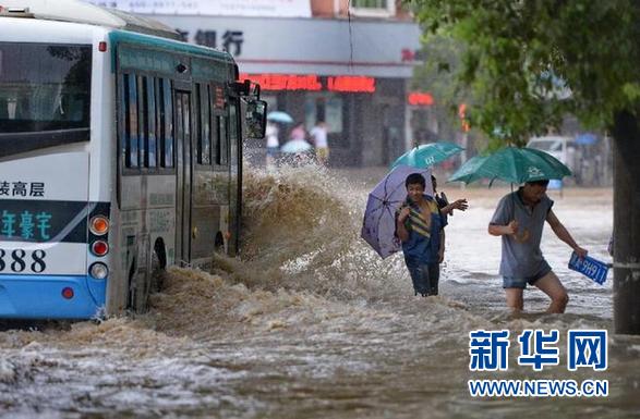 加大城市基礎(chǔ)設(shè)施建設(shè)“一舉多得” 惠民生效應(yīng)明顯