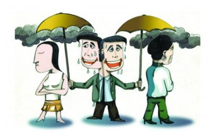 婆婆半夜入室親吻兒子 媳婦哭訴：以后日子咋過