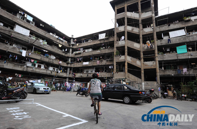 “豬籠城寨”驚現上海