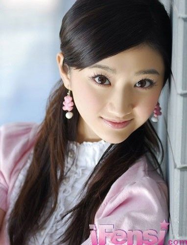 楊冪劉亦菲劉詩詩唐嫣新代女星身價排名（圖）