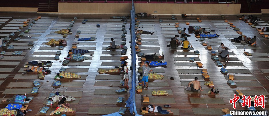 上海大學為家長提供免費“床位” 男女分開休息