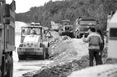 黑龍江干流最大洪峰襲來 同江撫遠兩地全城戒備
