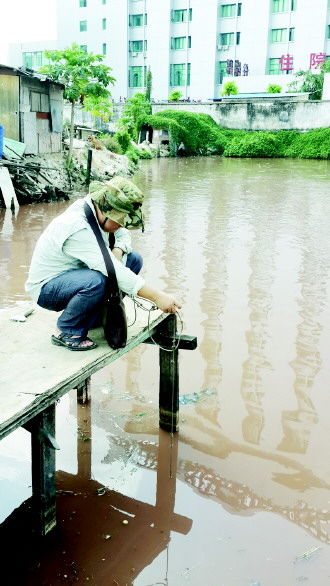 海口萬斤醫療垃圾污染鯰魚流向市場(圖)
