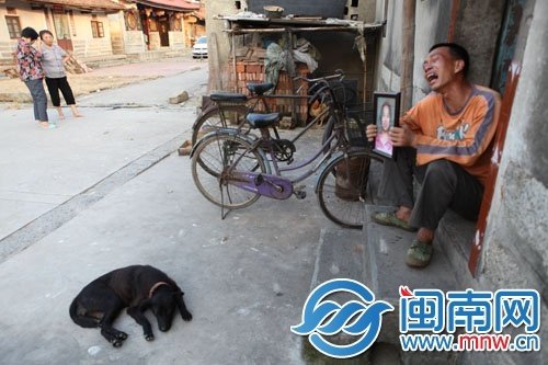 男子看到電視劇男歡女愛鏡頭 捅死女子后奸尸