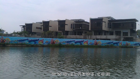 城市會客廳還是私人豪宅?歡樂海岸驚現別墅群(圖)