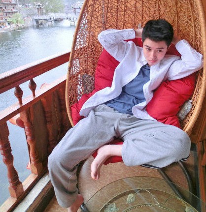 最帥女漢子邢雅晨長似韓國花美男 海量私照曝光