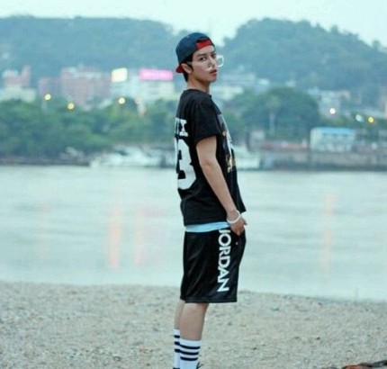 最帥女漢子邢雅晨長似韓國花美男 海量私照曝光