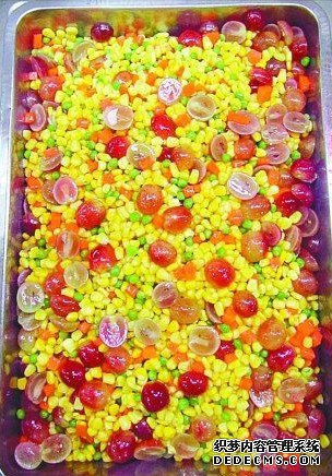 韭菜月餅打敗五仁月餅“走紅”中秋節 網友：暗黑料理出新品