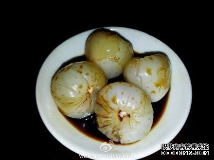 韭菜月餅打敗五仁月餅“走紅”中秋節 網友：暗黑料理出新品