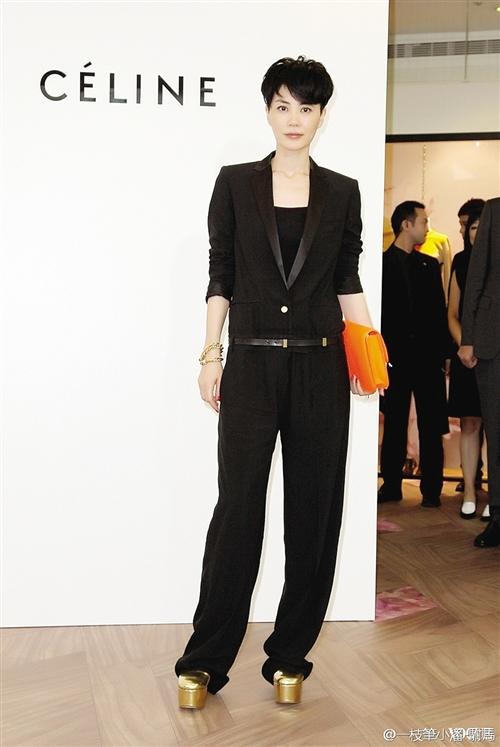 傳王菲將返港定居 小李嫣亦被圍追