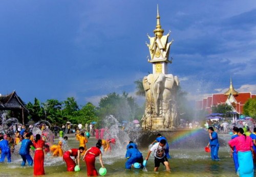 網友高呼吃不消 盤點九大坑爹景區