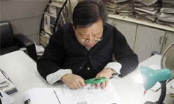 武漢規定電動車摩托車只可帶小孩 帶老婆罰50