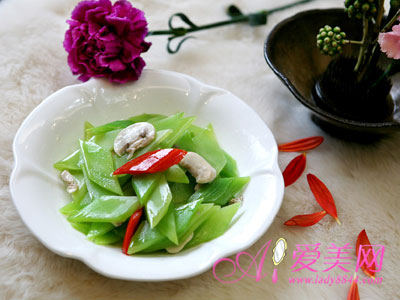 養生：晚餐吃姜等于吃砒霜？別碰6類食物