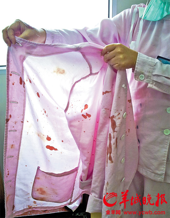 廣醫二院“抗非”英雄醫生被圍毆 因家屬欲運尸被拒