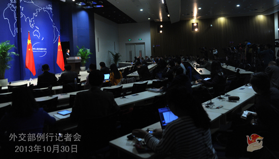 外交部就吉普車沖撞天安門金水橋事件等答問