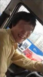 成都街頭現(xiàn)瘋狂出租:市區(qū)時(shí)速超120 紅燈不停