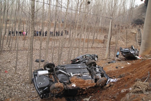 河南連霍大橋垮塌致10死 9個月未公布處理結果