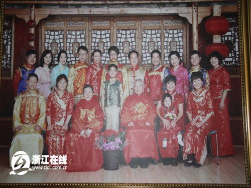 三代人的婚禮變遷:從擺渡來喝喜酒到馬代蜜月